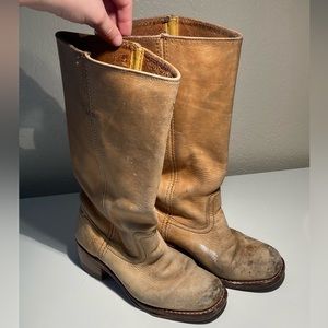 Frye campus boots in honey leather